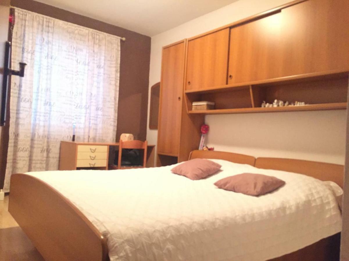 Apartment Stela ราบ ภายนอก รูปภาพ